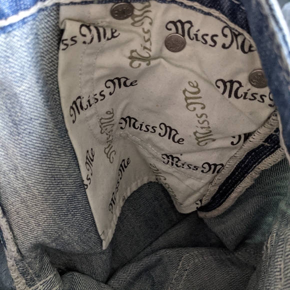 💋 Miss Me Crop Jeans 25 SALE - Picture 5 of 10